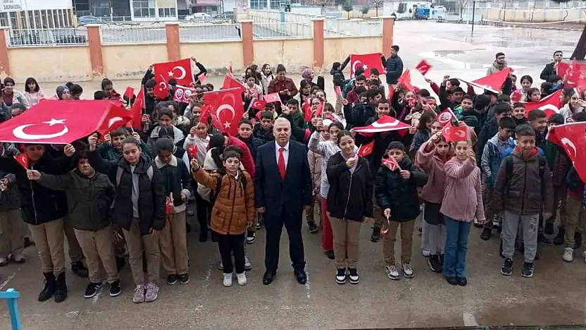 Araban'da 58 okulda 7 bin 250 öğrenci için ilk ders zili çaldı