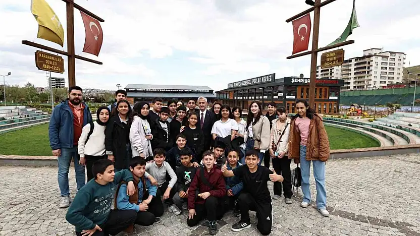 Başkan Tahmazoğlu, Geleneksel Sporlar Merkezi'nde gençlerle buluştu