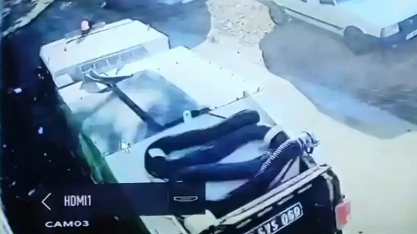 Düşürdüğü 40 gram altın 40 tonluk çöplükte bulundu, gözyaşlarına hakim olamadı