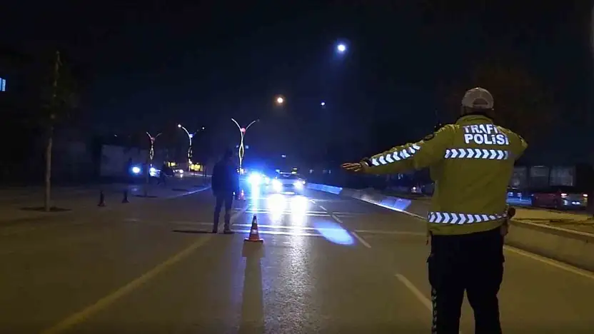 Gaziantep'te 'Huzur 27' uygulaması kapsamında 71 araca 797 bin 439 TL ceza kesildi