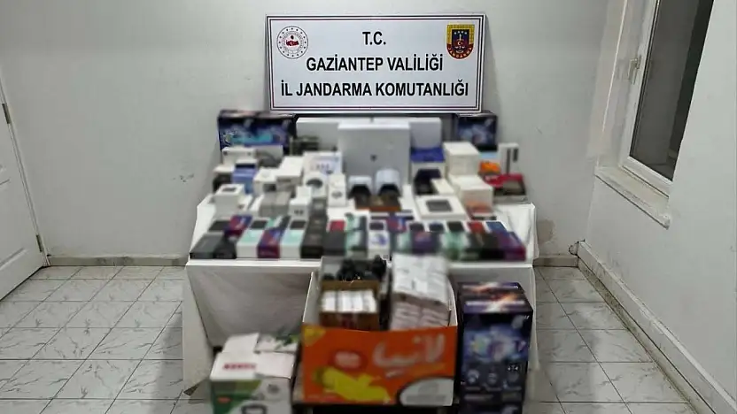 Gaziantep'te 2 milyon TL değerinde kaçak elektronik eşya ele geçirildi