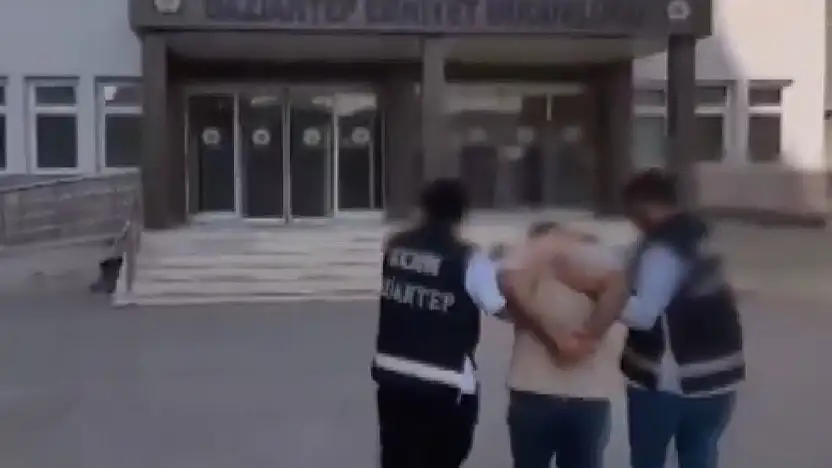 Gaziantep'te 3 tabanca ile 2 adet otomatik av tüfeği ele geçirildi: 1 gözaltı