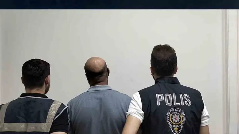 Gaziantep'te 30 yıl kesinleşmiş cezayla aranan şahıs yakalandı