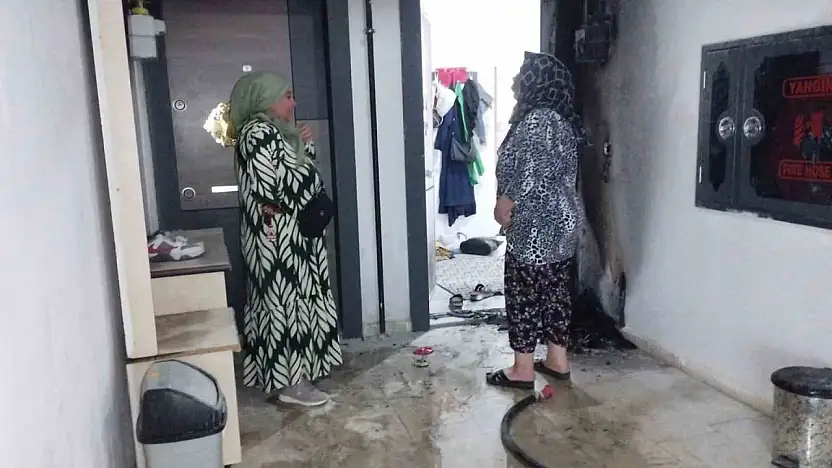 Gaziantep'te 5 katlı binada çıkan yangın korkuttu