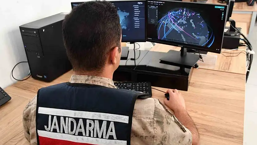 Gaziantep'te 52 vatandaşı toplam 2 milyon TL dolandıran 17 şüpheli tutuklandı
