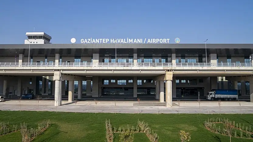 Gaziantep'te Havalimanı'nda uçuşlar tekrar başladı