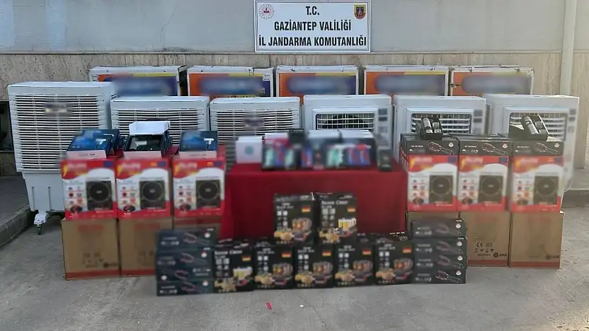 Gaziantep'te kaçakçılık ve uyuşturucu operasyonları: 12 tutuklama