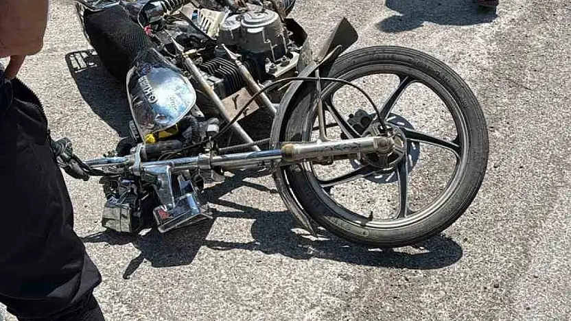 Gaziantep'te motosiklet ile otomobil çarpıştı: 2 yaralı
