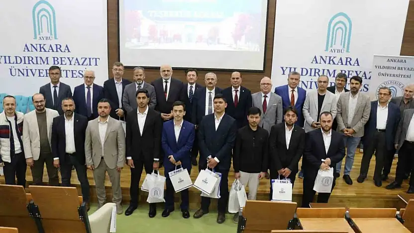 GİBTÜ öğrencisi Abdurrahman Deyri gönülleri fethetti