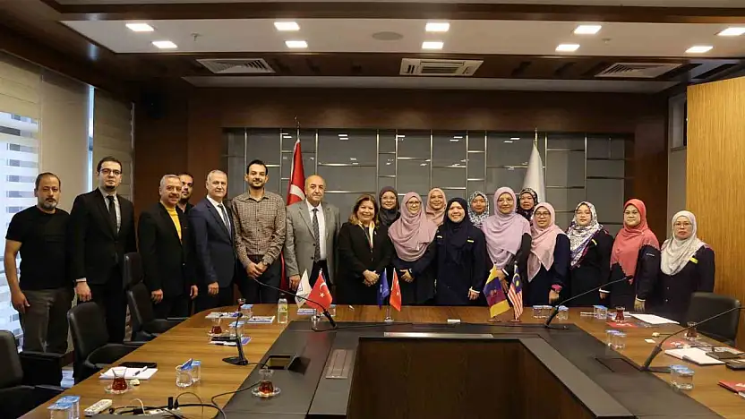 HKÜ ile Malezya MARA Teknoloji Üniversitesi arasında iş birliği protokolü imzalandı