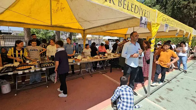 Karkamış'ta Gazze ve Doğu Türkistan yararına hayır düzenlendi