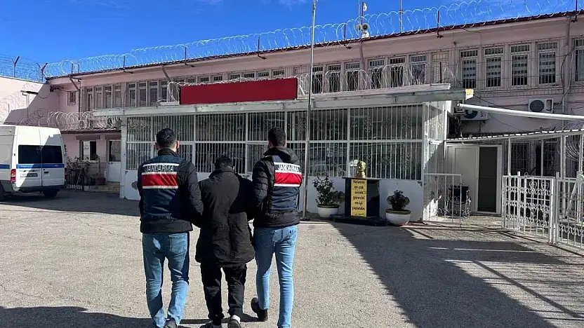 Kırmızı bültenle aranan DEAŞ üyesi Gaziantep'te yakalandı
