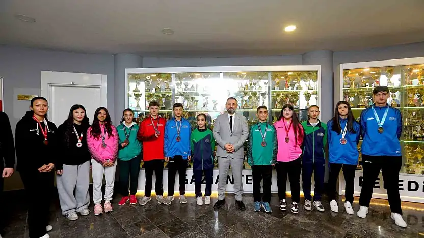 Mavi-beyazlı sporculardan ilk 40 günde 71 yeni madalya