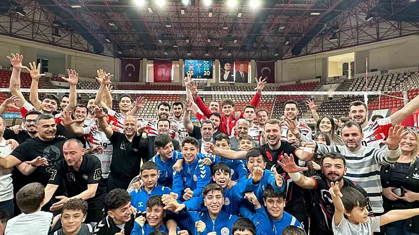 Milletvekili Bozgeyik: 'Gaziantep'in filedeki gururu, Efeler Ligi'nde Biz de Varız'