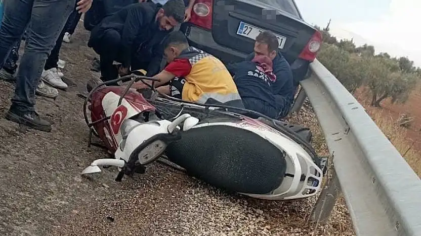 Otomobilin çarptığı motosikletin 79 yaşındaki sürücüsü hayatını kaybetti