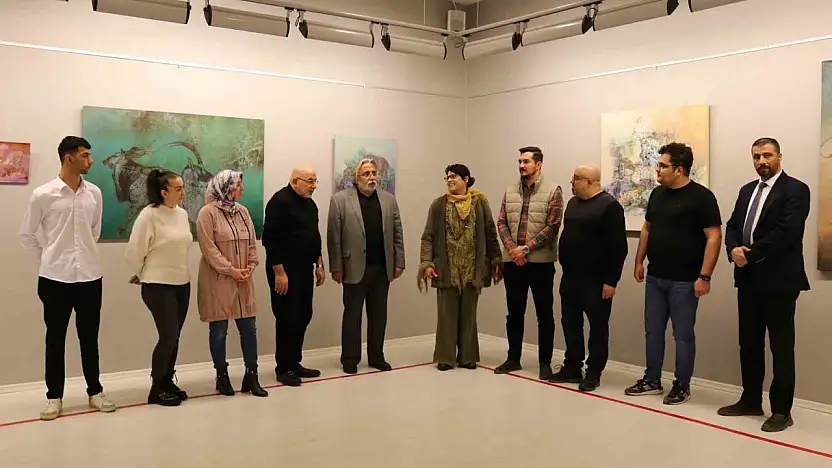 Ressam Cenk Mısırlıoğlu, SANKO Sanat Galerisi'nde sergi açtı