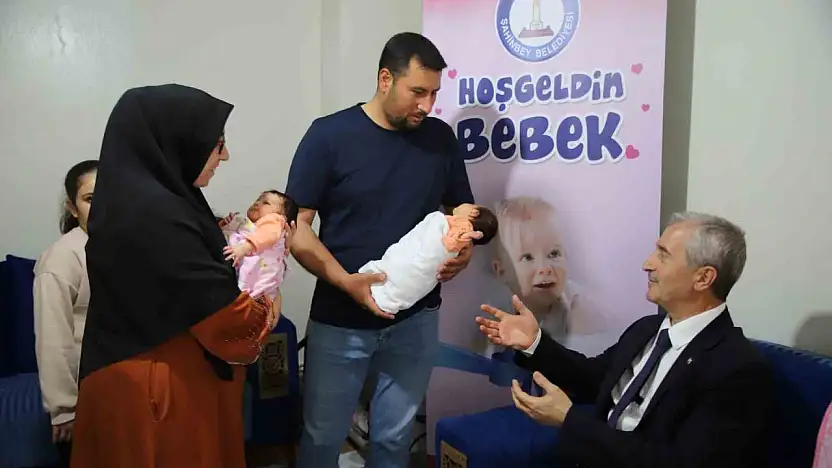 Şahinbey Belediyesi'nden ikiz bebek sahibi aileye destek
