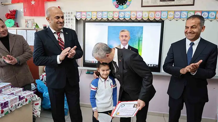 Şahinbey Belediyesi'nden öğrencilere sömestr tatilinde 1 milyondan fazla kitap