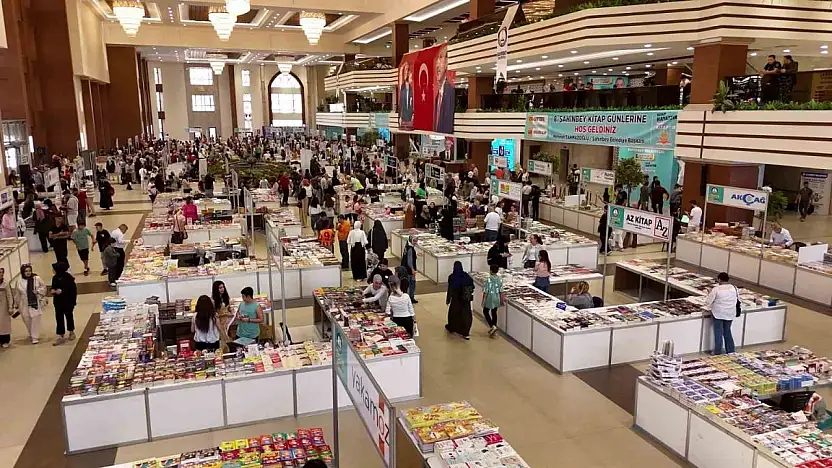 Şahinbey Belediyesi'nin kitap fuarını 150 binden fazla kişi ziyaret etti