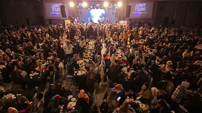 Şehitkamil'de kadınlar matinesi coşkusu