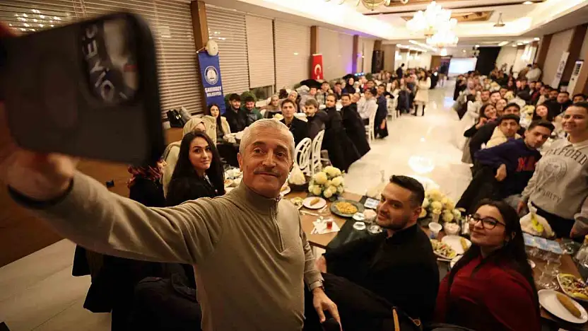 Tahmazoğlu Şahinbeyli öğrencilerle Bingöl ve Erzurum'da buluştu