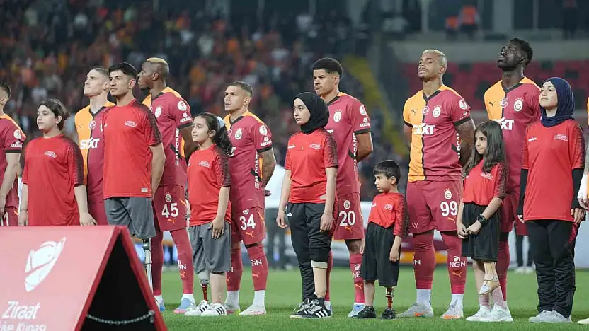 Türkiye Kupası finalinde Gaziantep Büyükşehir'den anlamlı seremoni