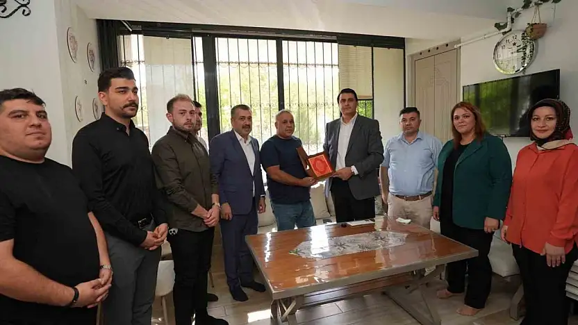 Yılmaz'dan anlamlı ziyaret