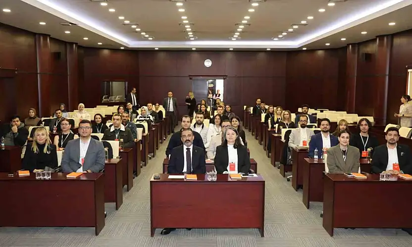 'Dijital Usta'lar sahaya iniyor