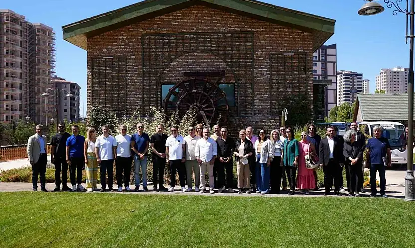 Agro Park binlerce ziyaretçiyi ağırladı