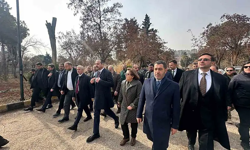 AK Parti Gaziantep Milletvekili Bünyamin Bozgeyik: 'Halep huzura koşuyor'