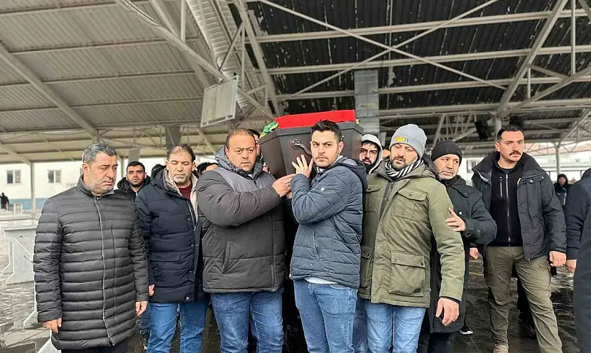 Almanya'da öldürülen tren görevlisi Serkan Çalar Gaziantep'te defnedildi