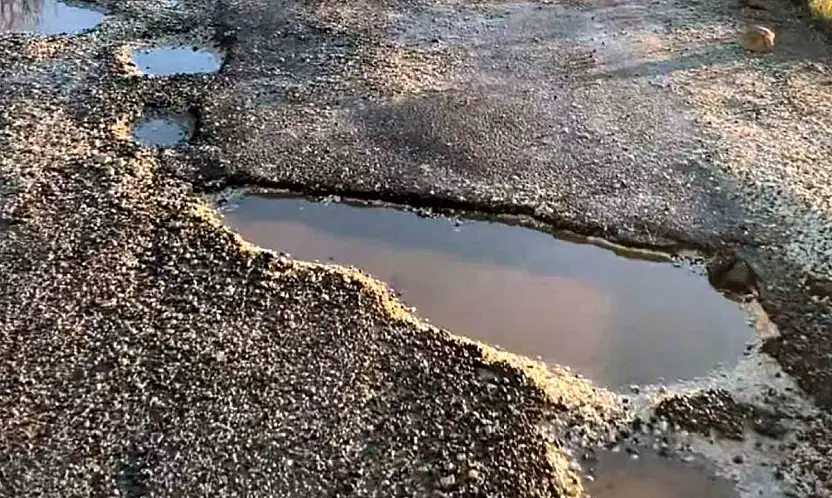 Araban Elif Mahallesi ile Yavuzeli Rumkale yoluna yenileme talebi