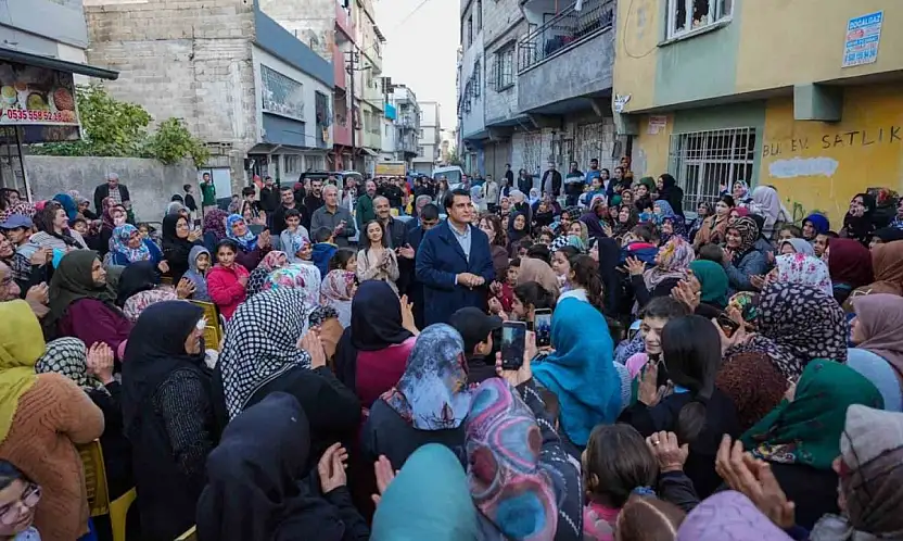 Başkan Yılmaz'ın mahalle ziyareti mitinge dönüştü