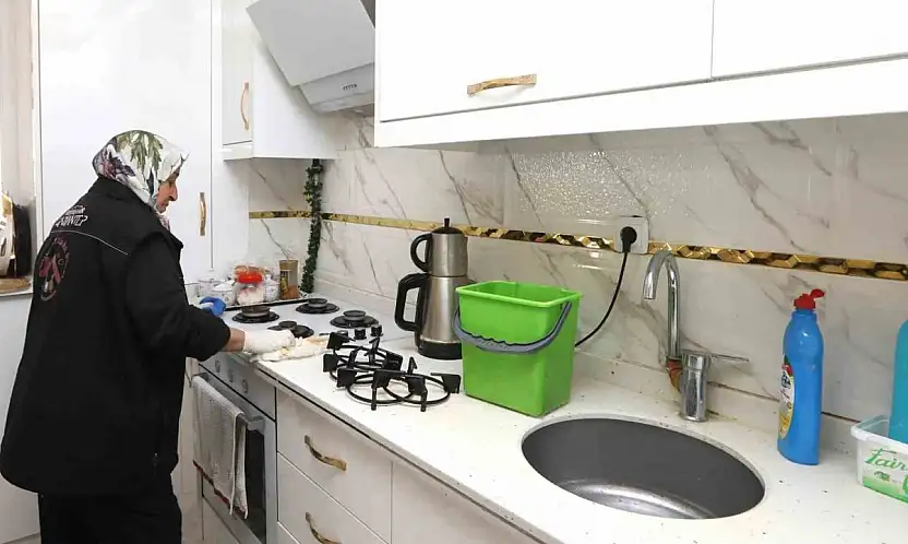 Büyükşehir 2025 yılında engelli ve bakıma muhtaç bireylerin 2 bin 795 kez kapısını çaldı