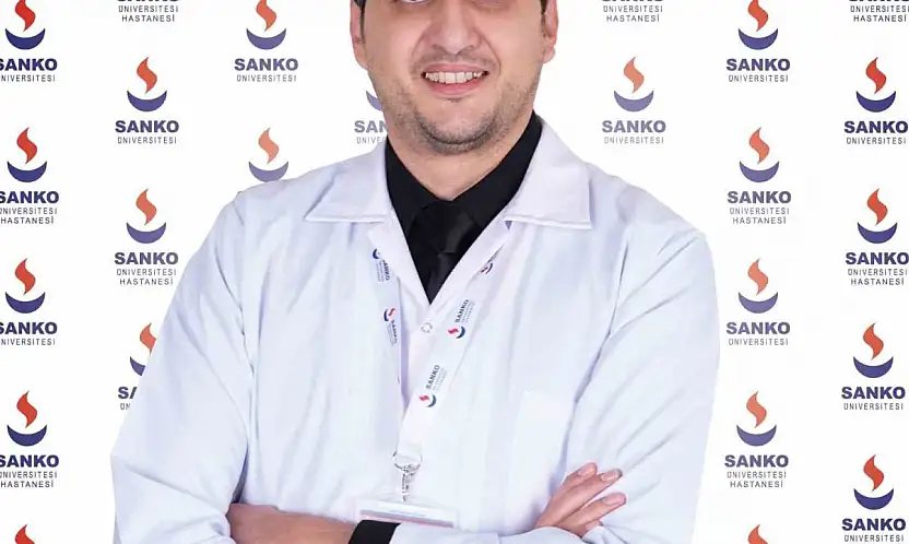 Dr. Öğr. Üyesi Melik: 'Mide kanseri, sessiz ilerler ama erken teşhisle tedavi edilebilir'