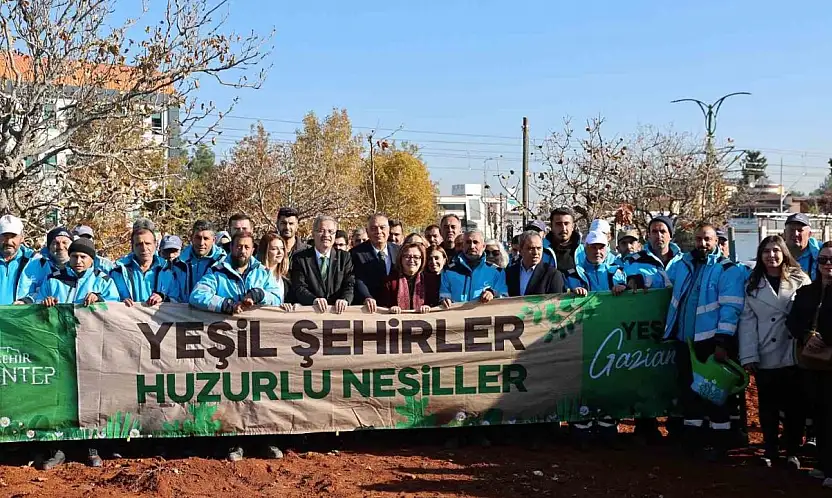 Gaziantep Büyükşehir'in YEŞİLANTEP projesi ile şehir merkezi ağaçlanıyor