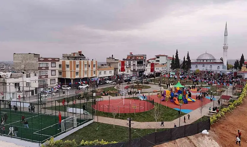 Gaziantep Büyükşehir tarafından yapılan Mithat Paşa Parkı açıldı