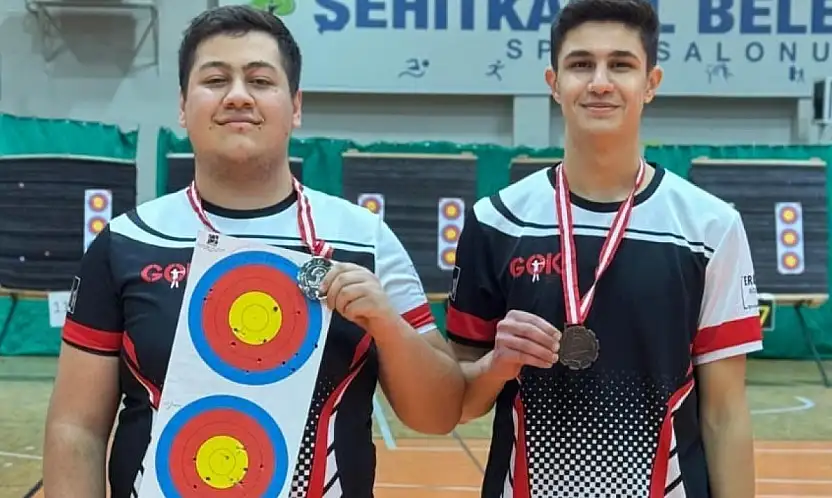 Gaziantep Okçuluk Kurtuluş Kupası İl Şampiyonası'nda Erdem Koleji rüzgarı