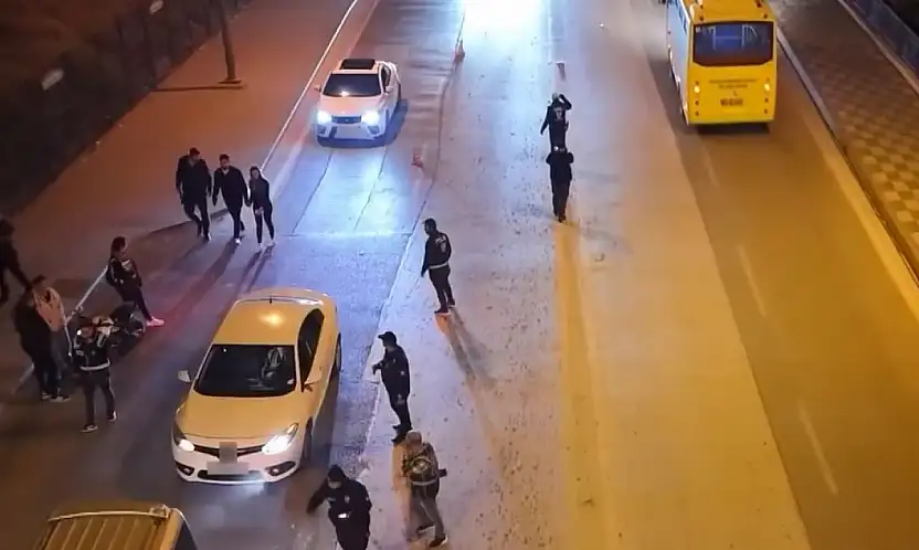 Gaziantep'te 'Huzur-27' uygulamasında 9 aranan şahıs yakalandı