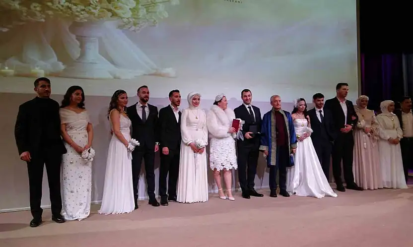 Gaziantep'te 14 Şubat'ta 62 çift evliliğe 'Evet' dedi