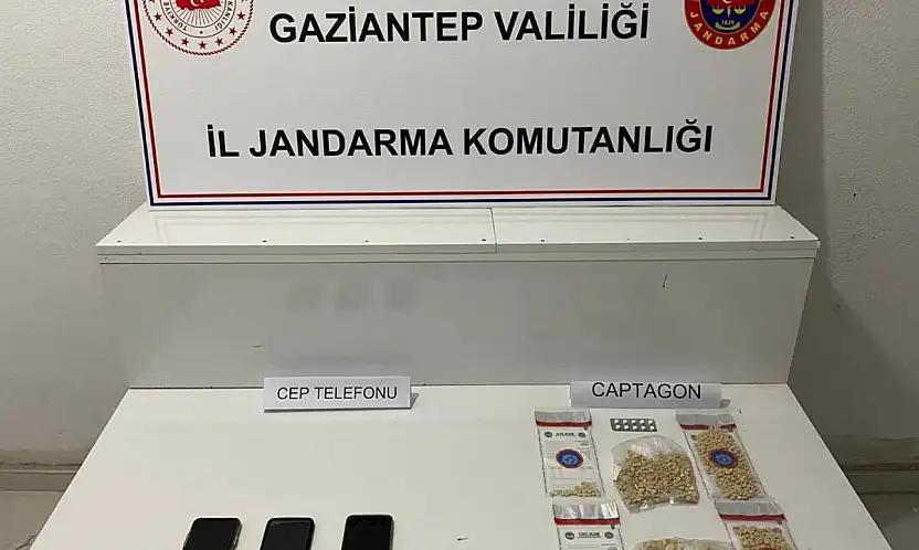 Gaziantep'te 5 bin adet uyuşturucu hap ele geçirildi: 2 şahıs tutuklandı