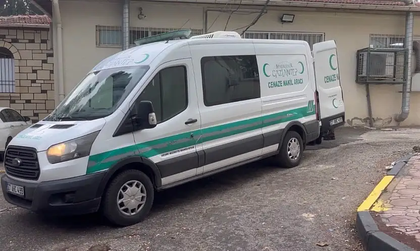 Gaziantep'te akrabasının silahla vurduğu genç hayatını kaybetti