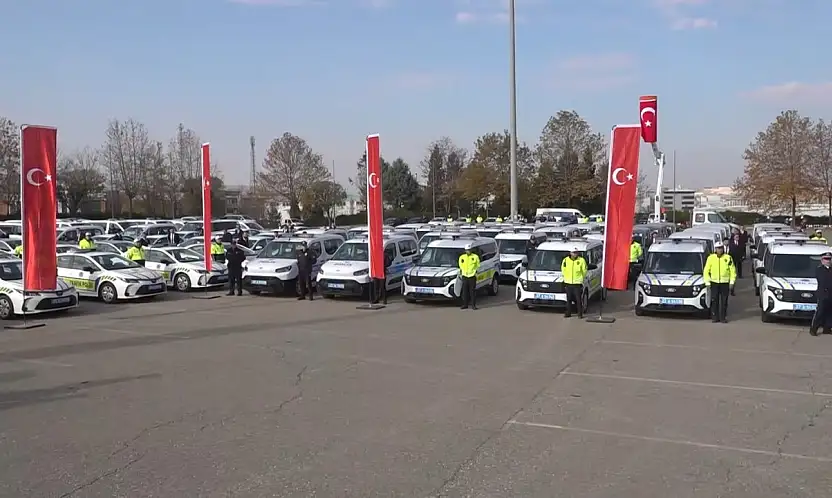Gaziantep'te emniyet ve jandarmaya 210 yeni araç teslim edildi