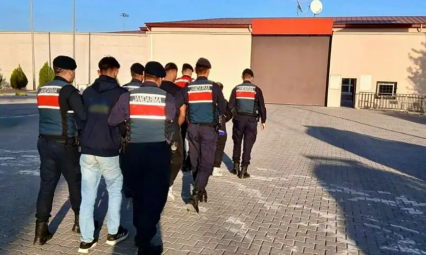 Gaziantep'te hırsızlık şüphelisi 19 şahıs yakalandı