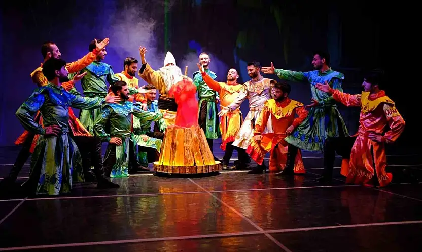 Gaziantep'te spor, sanat, bilim ve kardeşlik aynı sahnede buluşuyor