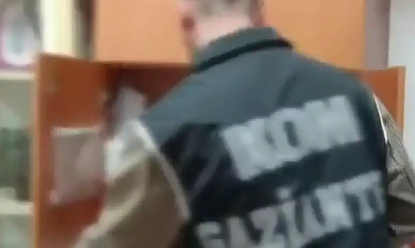 Gaziantep'te usulsüz satış ve dağıtımı yapılan 30 bin ilaç ele geçirildi: 3 gözaltı