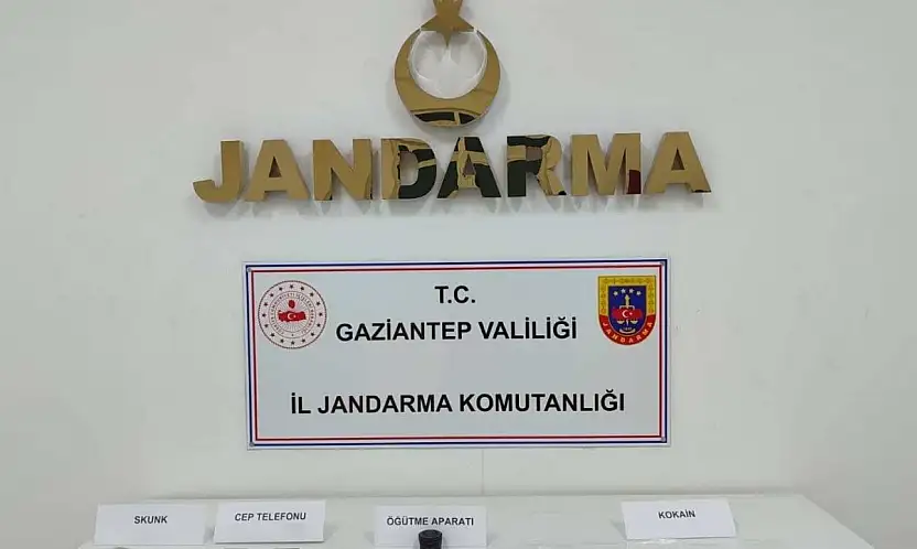 Gaziantep'te uyuşturucu ve kaçakçılığa darbe: 17 tutuklama