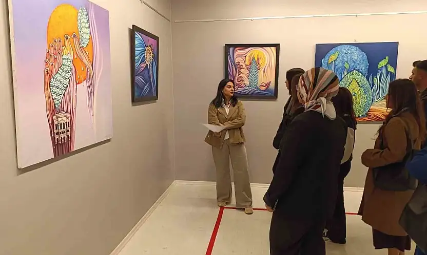 Güzel Sanatlar Fakültesi Öğrencilerinden SANKO Sanat Galerisine ziyaret