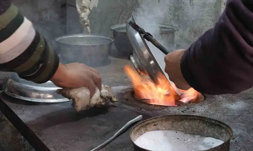 Havaların soğuması ateş başındaki kalay ustalarının yüzünü güldürdü