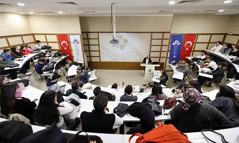 HKÜ'de 'Mezopotamya'dan Günümüze: Gılgamış Destanı' konferansı düzenlendi